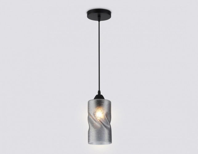 Светильник подвесной со стеклянным плафоном Ambrella light Traditional TR3413