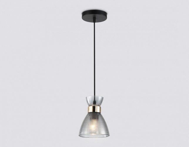 Светильник подвесной со стеклянным плафоном Ambrella light Traditional TR3406