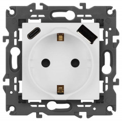 Розетка ЭРА Elegance 14-4108-01М 2P+E 16A-250В со шторками с USB type-A+C 5В-3А белый матовый Б0067710