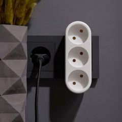 Тройник электрический линейный 10А б/з вертикальный, белый REXANT 11-1078