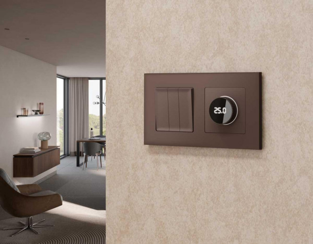 Лицевая панель AMBRELLA VOLT ALFA AP6358