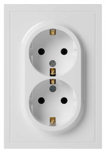 Розетка ЭРА Galaxy 15-2105-01 с заземлением двойная 2X2P+E Schuko со шторками IP20 16А-250В белый Б0070697