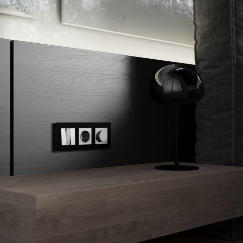 Выключатель Werkel трехклавишный серебряный матовый W1130065 4690389205385