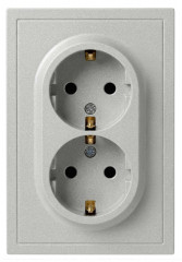 Розетка ЭРА Galaxy 15-2104-03 с заземлением двойная 2X2P+E Schuko 16А-250В IP20 алюминий Б0070681