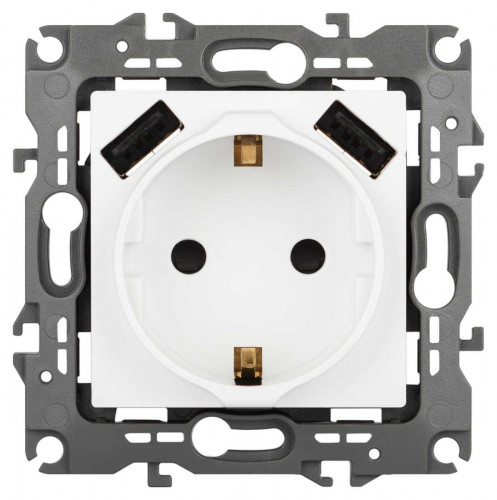 Розетка ЭРА Серия 12 12-4109-01М 2P+E 16A-250В штор. с 2xUSB 5В-3А белый матовый Б0065728