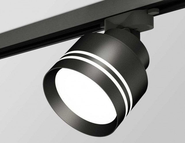 Комплект трекового светильника Ambrella light Track System XT (A2526, A2106, C8102, N8478) XT8102026