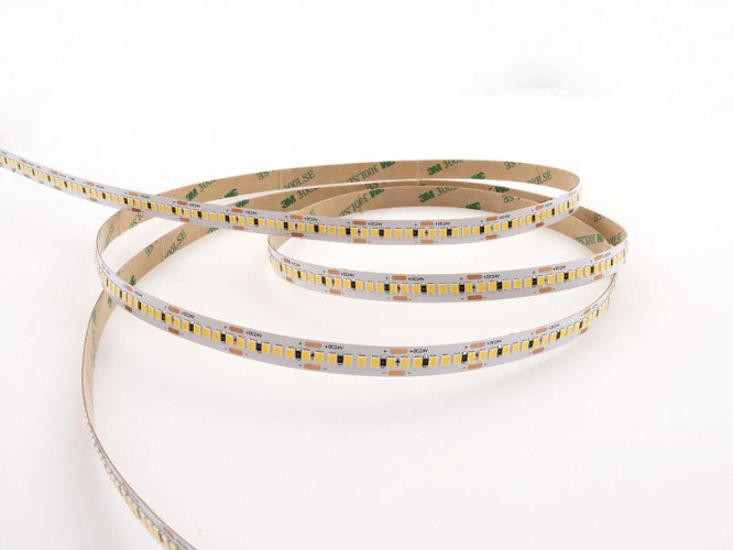 Светодиодная лента LEDS POWER 2835 240/м (18Вт/м) 24В нейтральная 006598